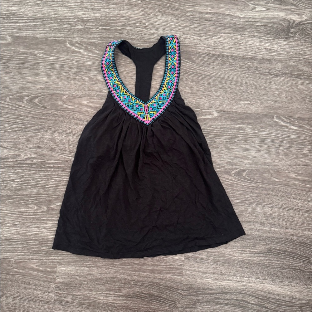 Victoria’s Secret Black Sleeveless Embroidered V-Neck Tank Top built in bra XS - Picture 3 of 5